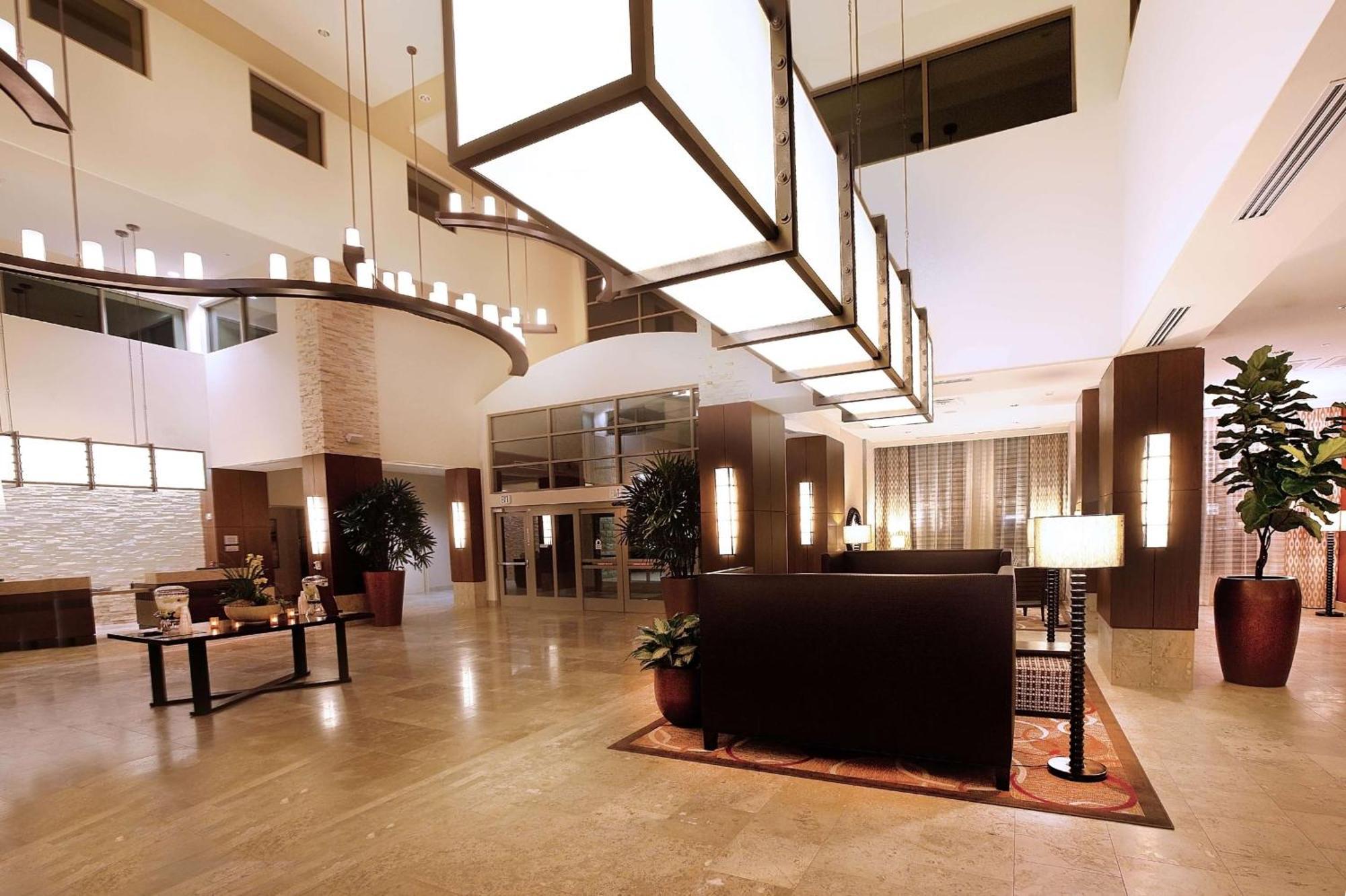 Embassy Suites Palmdale Exterior photo
